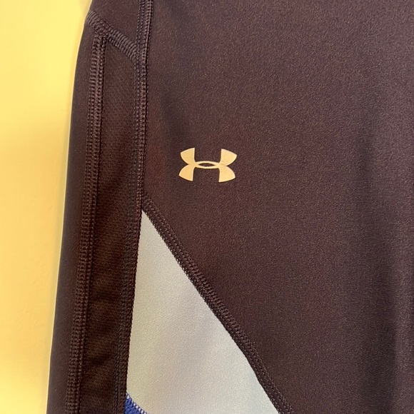 Under Armour Woman’s  Leggings Size Small - Picture 9 of 11